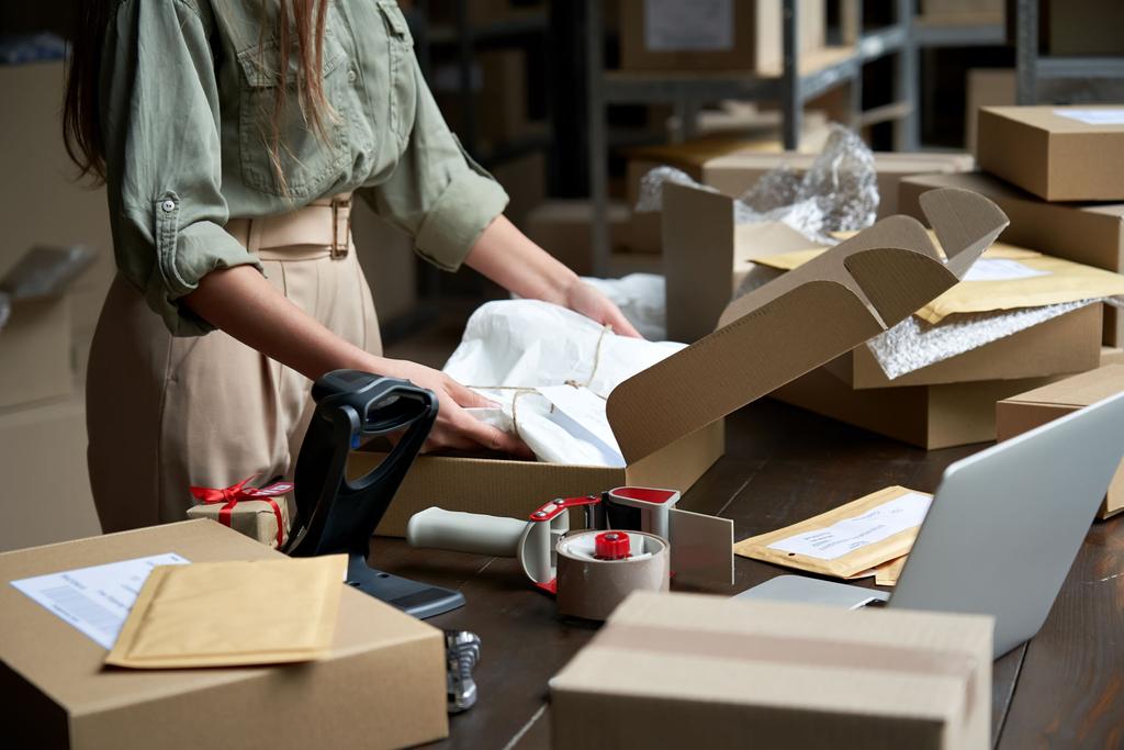 How Small Businesses Can Get Shipping Discounts  