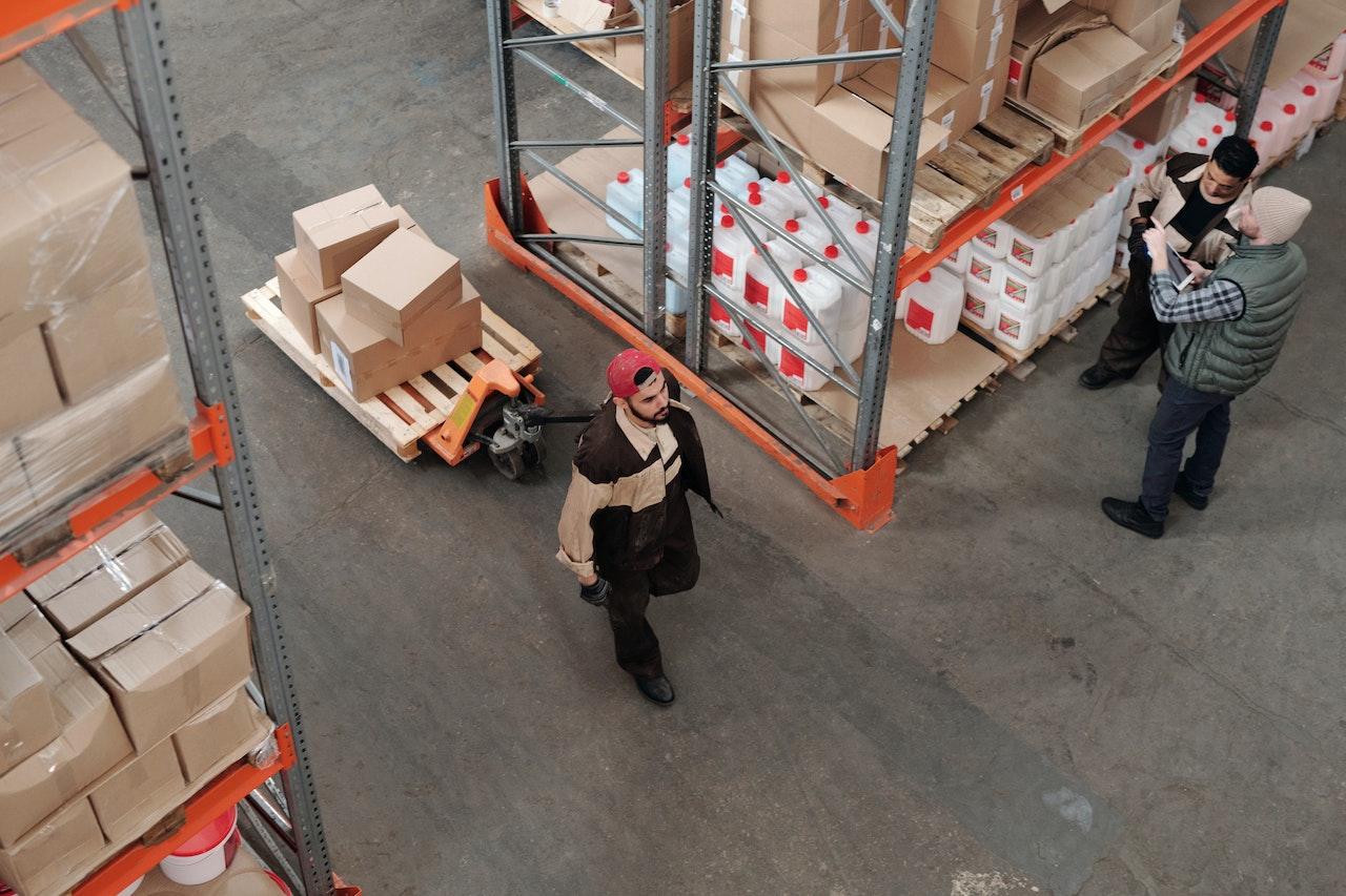 Choosing the Right Warehouse Management Software