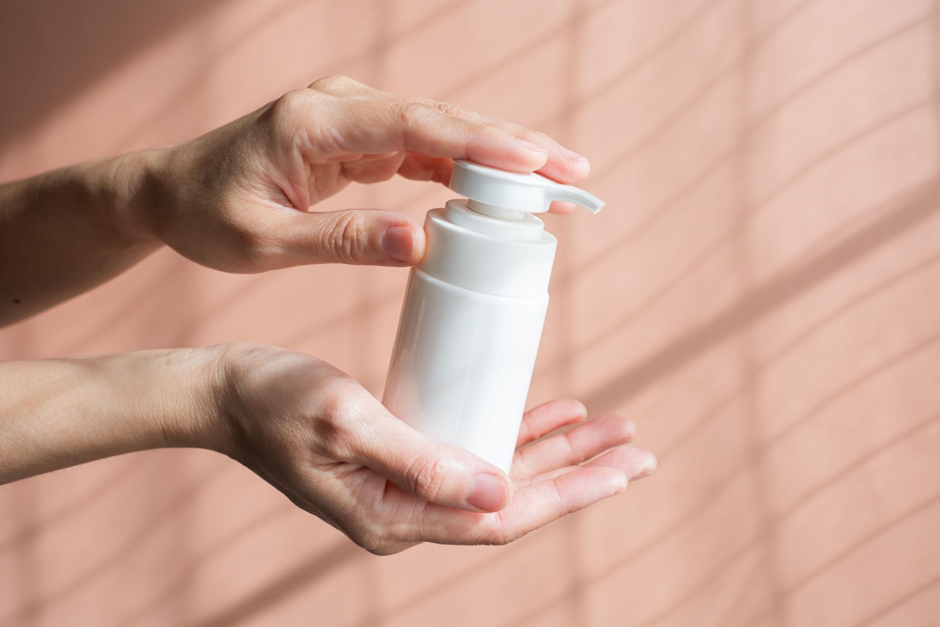 White Label vs Private Label: Which One is Best for Ecommerce?