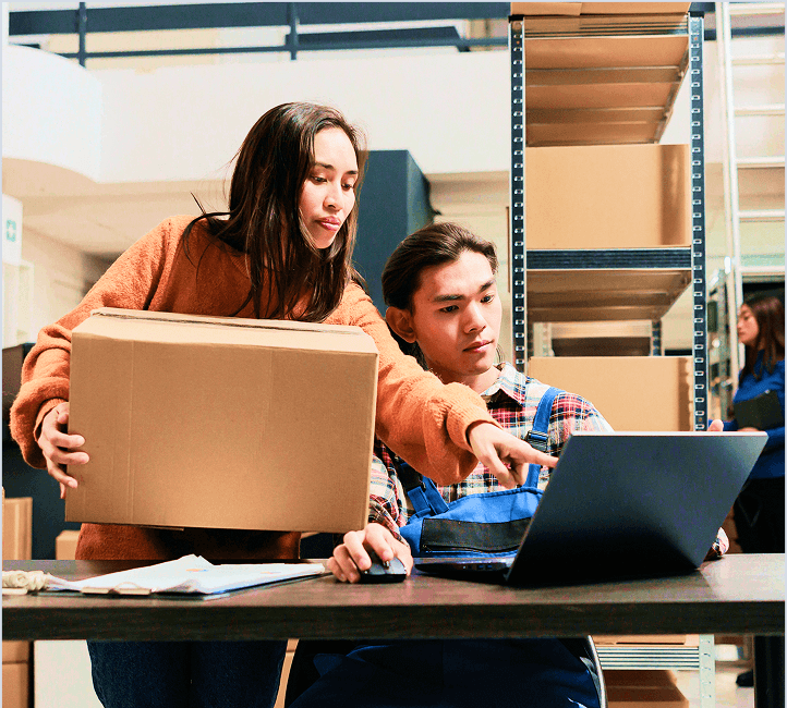 People looking at the laptop